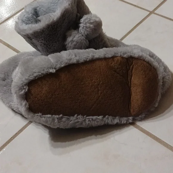 Women's slippers - Picture 4 of 5